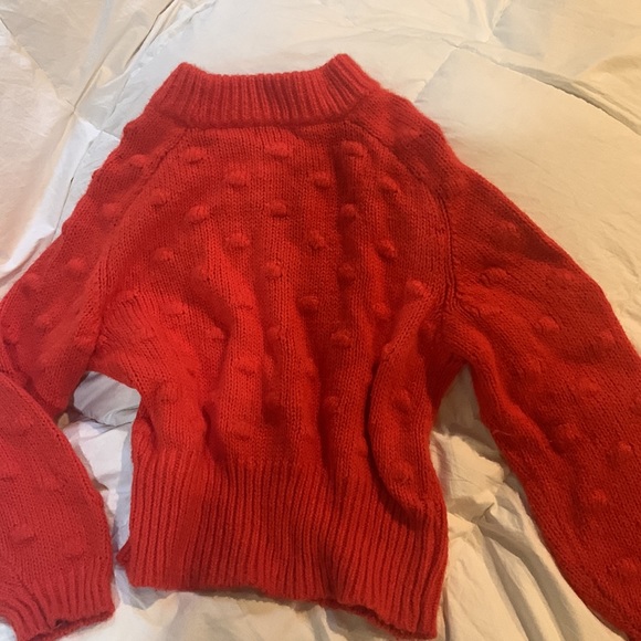 Sweater - Picture 4 of 4